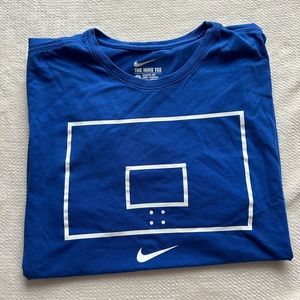 Men’s Nike Basketball Tee
